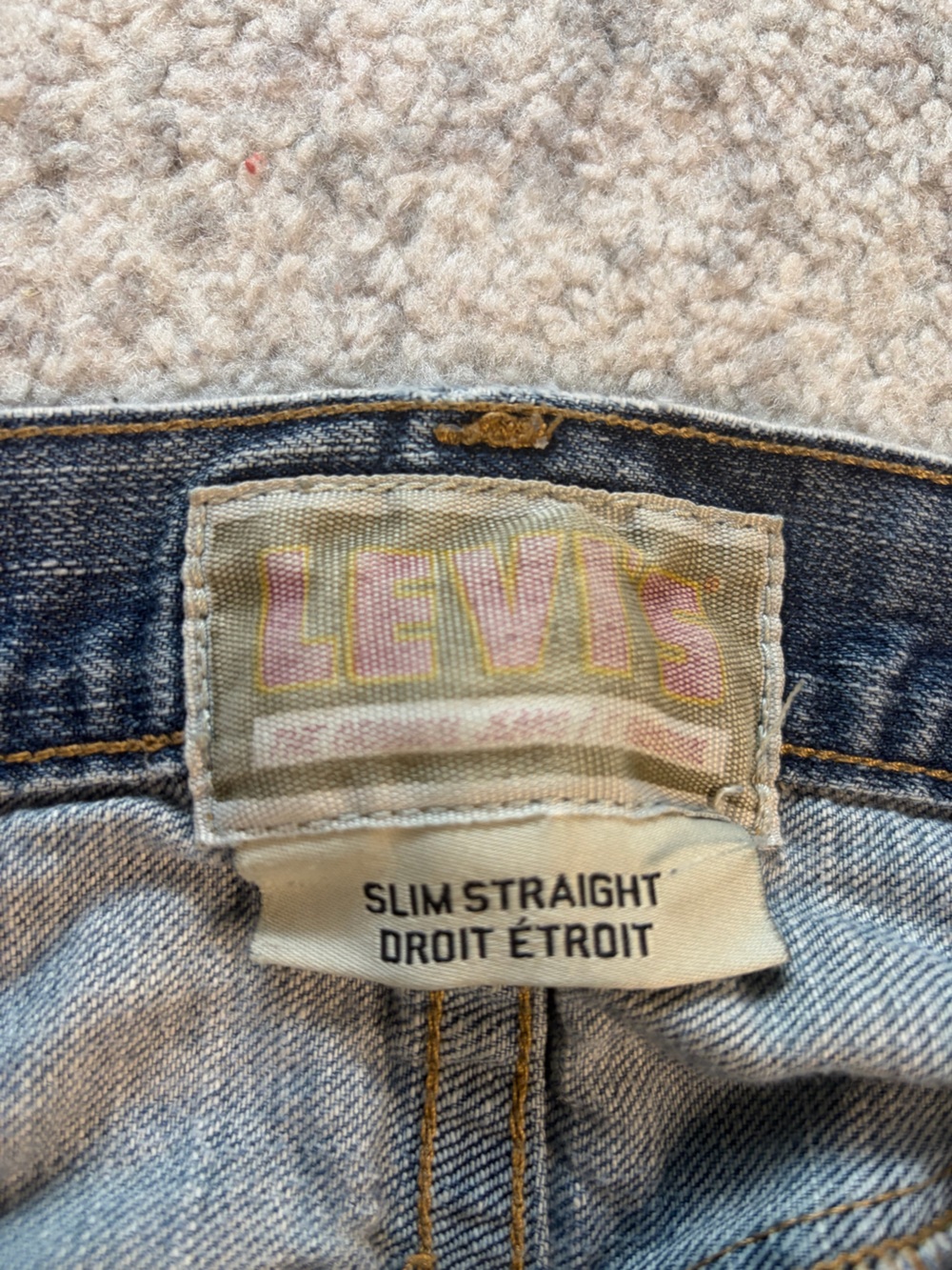 Levi’s 515 Slim Straight Women’s Jeans Size 36x32 Distressed Y2K Medium Wash - Picture 3 of 8
